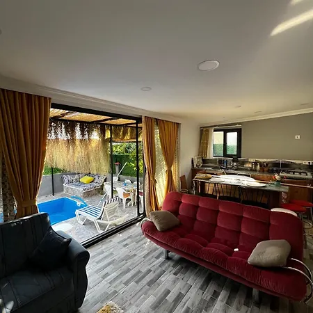 Апартаменты Efemm House *