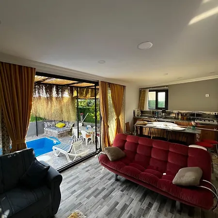 Апартаменты Efemm House Фетхие
